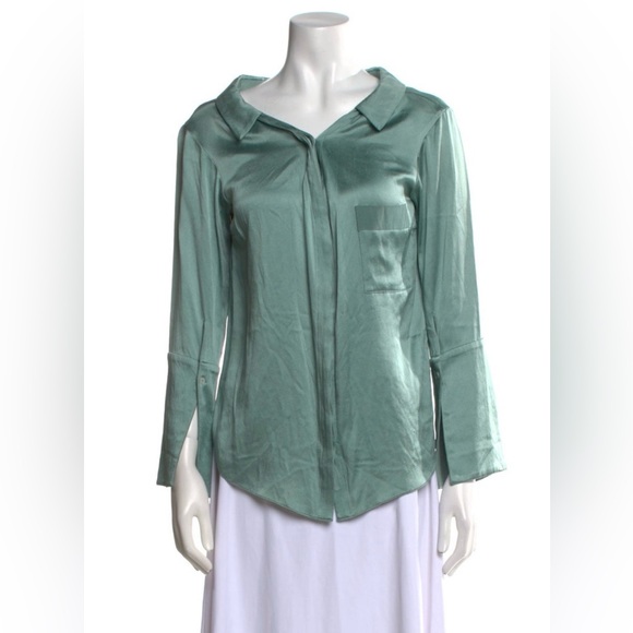 Chic Satin Women's Blouse in Green - Picture 1 of 2